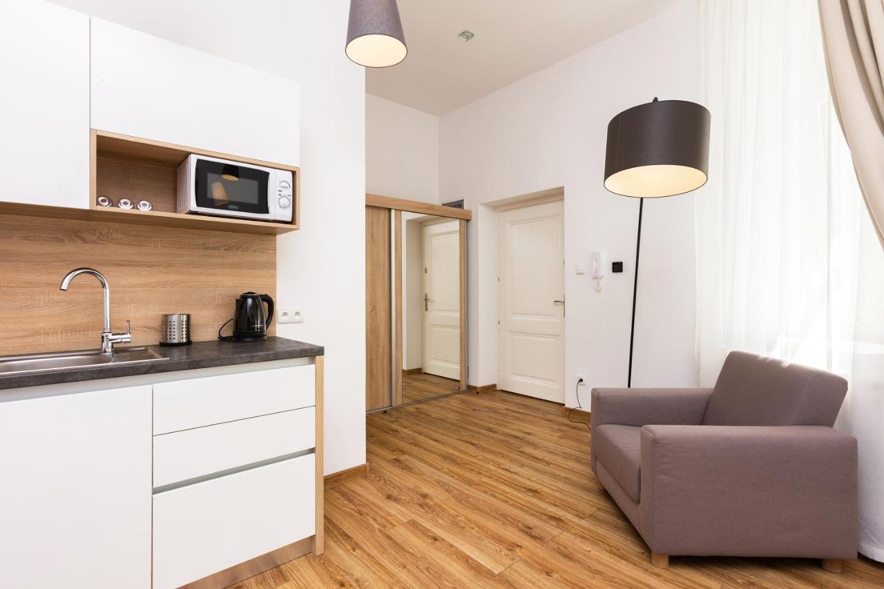 Apartment Old Town Bosacka Краков Экстерьер фото